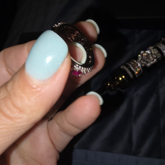 Sale FINE JEWELRY Rainbow Eternity Band Very Shiny & Classic! Retails $750 - Picture 5 of 10